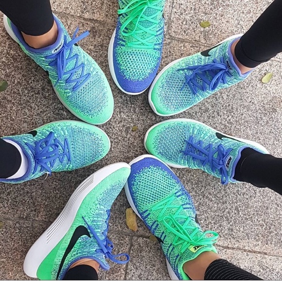 SALE🔥 Nike Lunarepic Low Flyknit - Picture 2 of 5